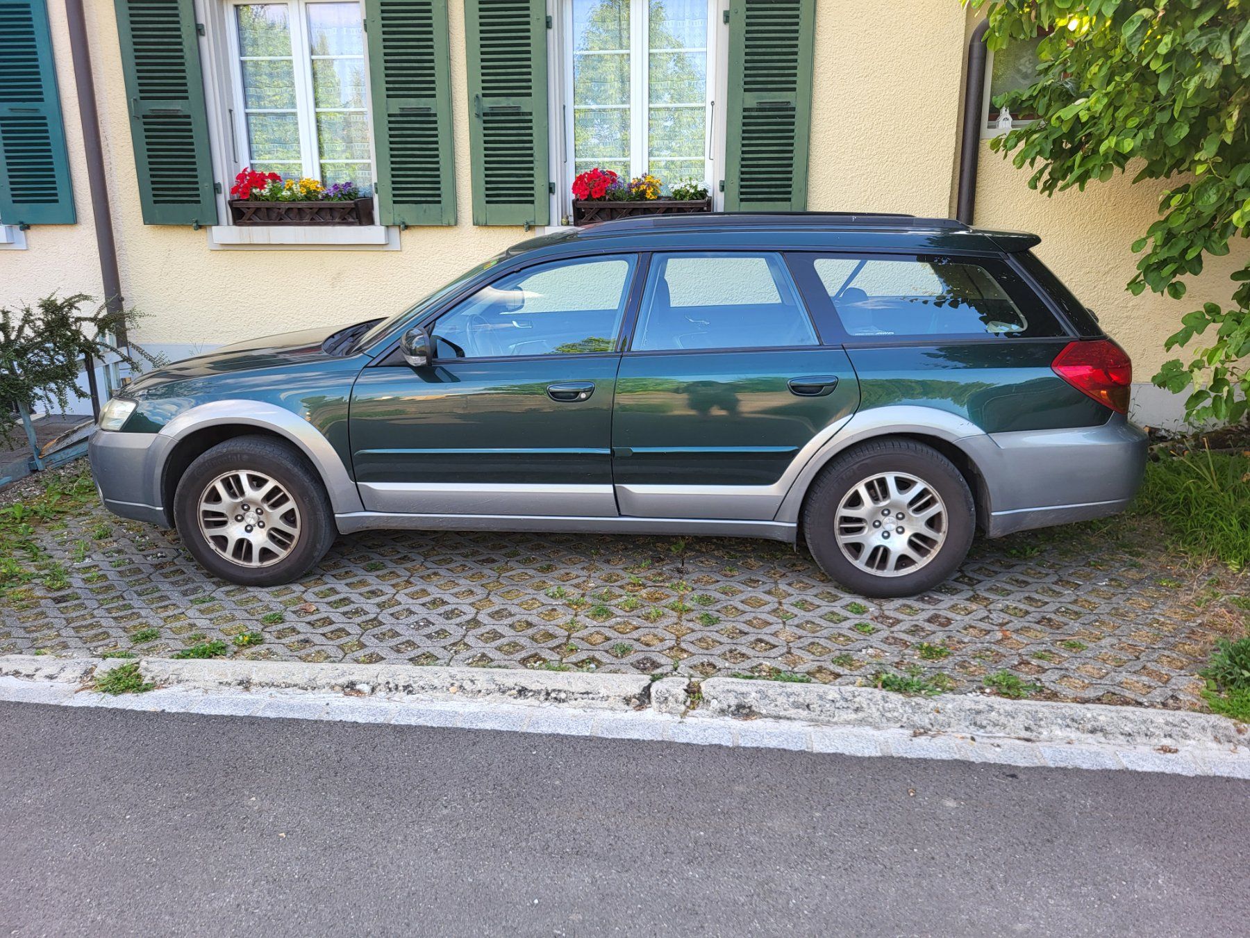 Subaru Automobili: Subaru Outback 2.5 AWD – Usato da Pieterlen venduto da fanny72