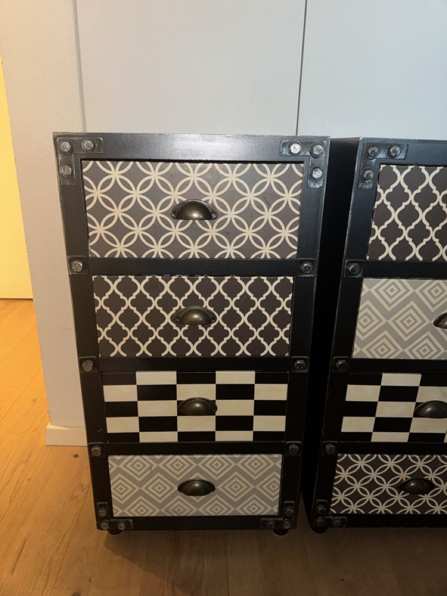 Cassettiere: Schubladenkommode im Vintage-Look - Einzigartiges Design – Usato da Kloten venduto da sof_9xsk
