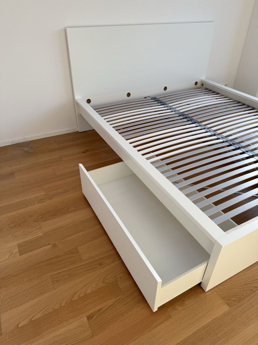 Letti: Bett Ikea 160x200 inkl. Schublade – Usato da Ebikon venduto da c_c_s