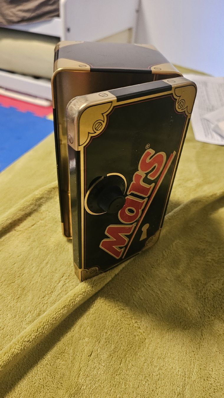 Giocattoli: Mars Dose mit Schloss gebraucht – Usato da Teufenthal AG venduto da 313theDuck 2