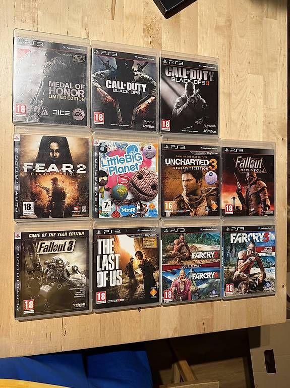 Console: PS3 Slim + lot de 19 jeu  – Usato da Sion venduto da anj_2gl9 1