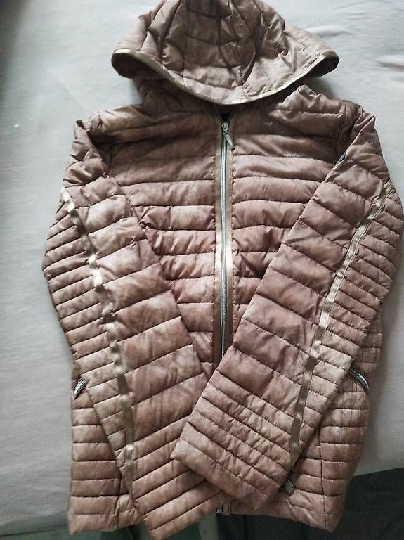 Jacken: Veste  – Gebraucht aus Bernex von JayetV. 1