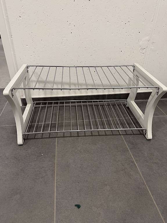 Porte manteau: Schuhregal weiss – D'occasion à Aarburg par nic_8jr7