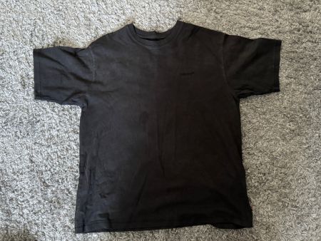 T-Shirt Sale Levis