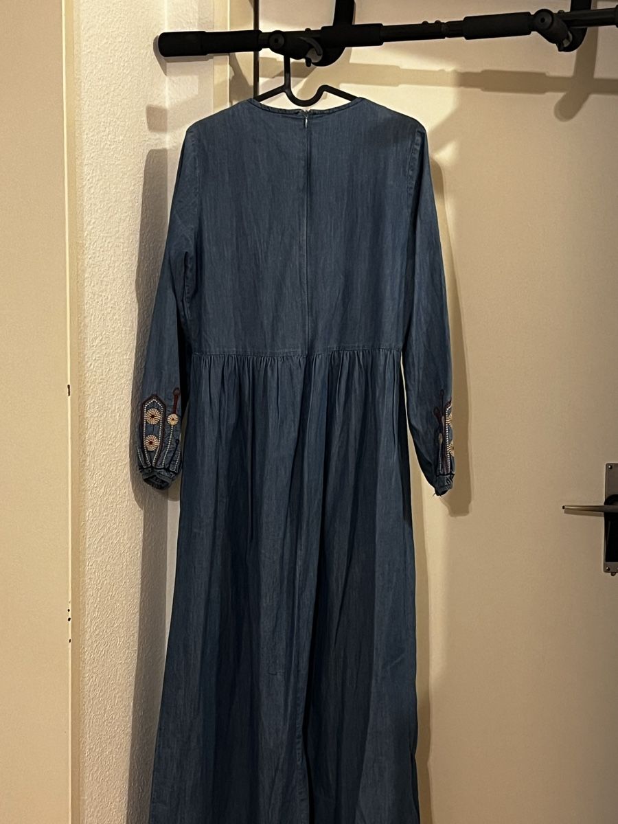 Vestiti: Kleid – Nuovo (secondo la descrizione) da Zürich venduto da sha_207 1