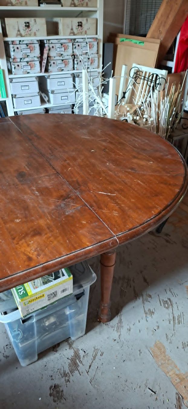 Tische: Tisch und 4 Stühle – Gebraucht aus Glashuetten von beertobeer 1