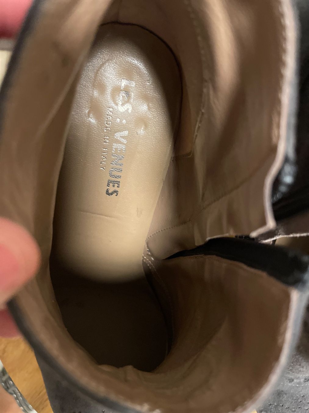 Scarpe da donna: Stiefelette Wildleder grau Les Venues Gr. 39 – Usato da Birsfelden venduto da Nic21 4