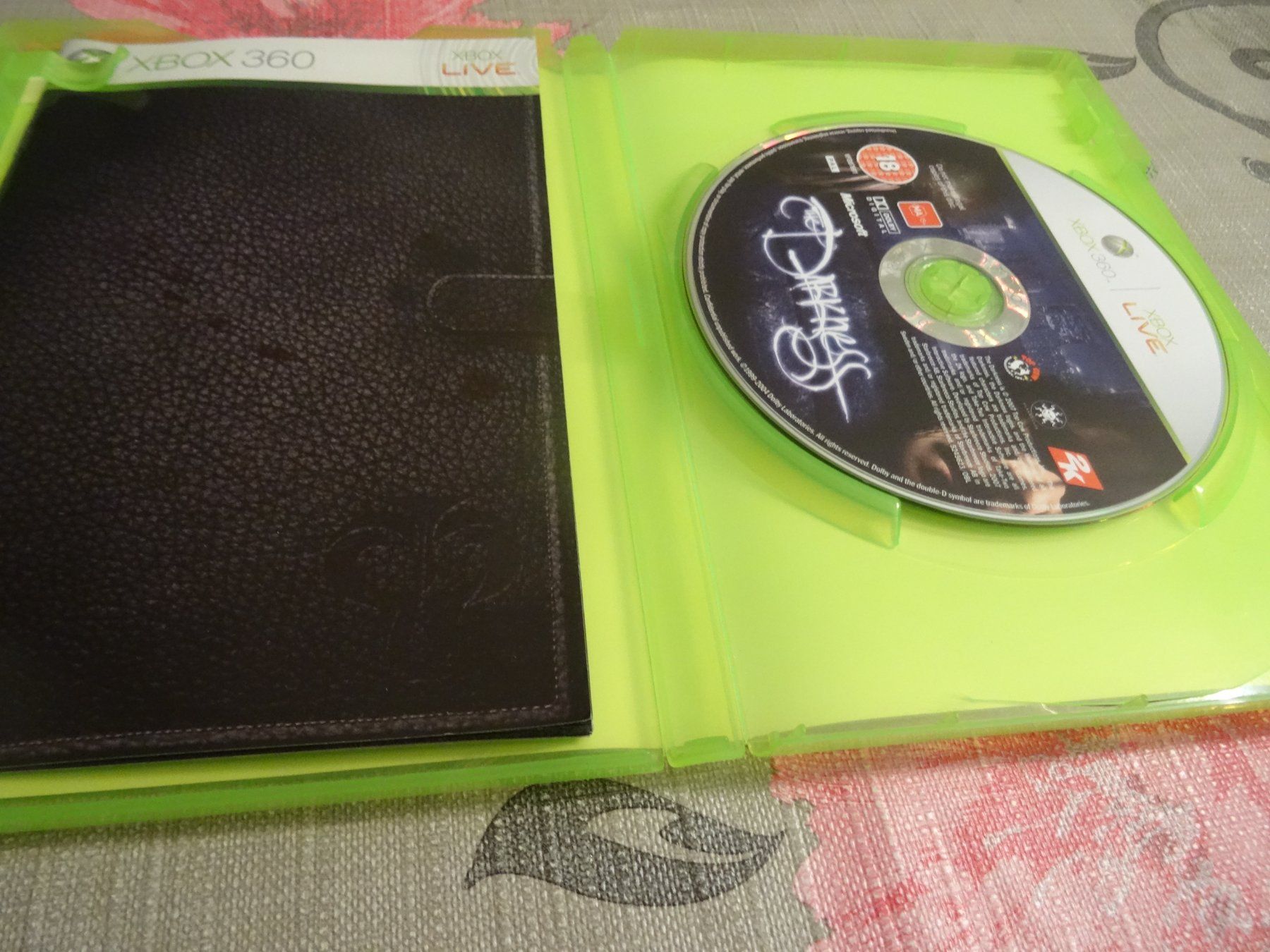 Microsoft Spiele: Xbox 360 Spiel - The Darkness - – Gebraucht aus Olten von Disc-Ausverkauf 1