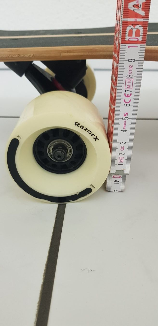 Skateboards: Monster RazorX 94 cm Cruser & Longboard – Usato da Zürich venduto da fiat72 7