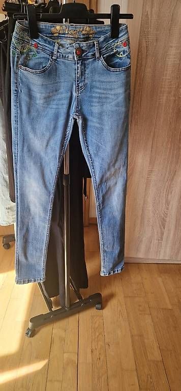 Jeans: Jeans Desigual – Usato da Sonvilier venduto da vid_h56j