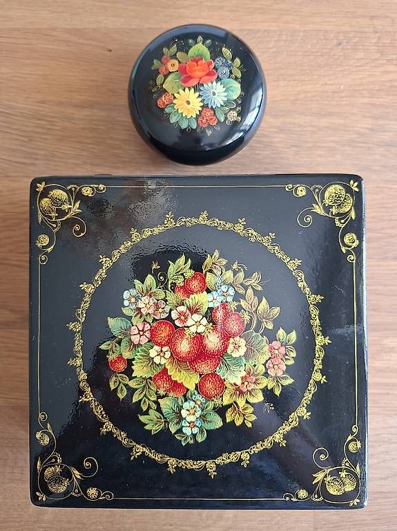 Portagioie: Russische Lackdosen aus Mstera – Usato da Wabern venduto da amo_pp26 2