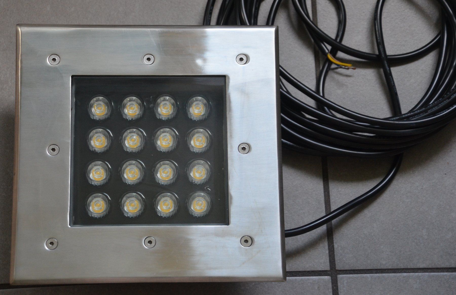 Lampade: 7 LED-Lampen / 7 lampes – Usato da Collonges venduto da arashee 1