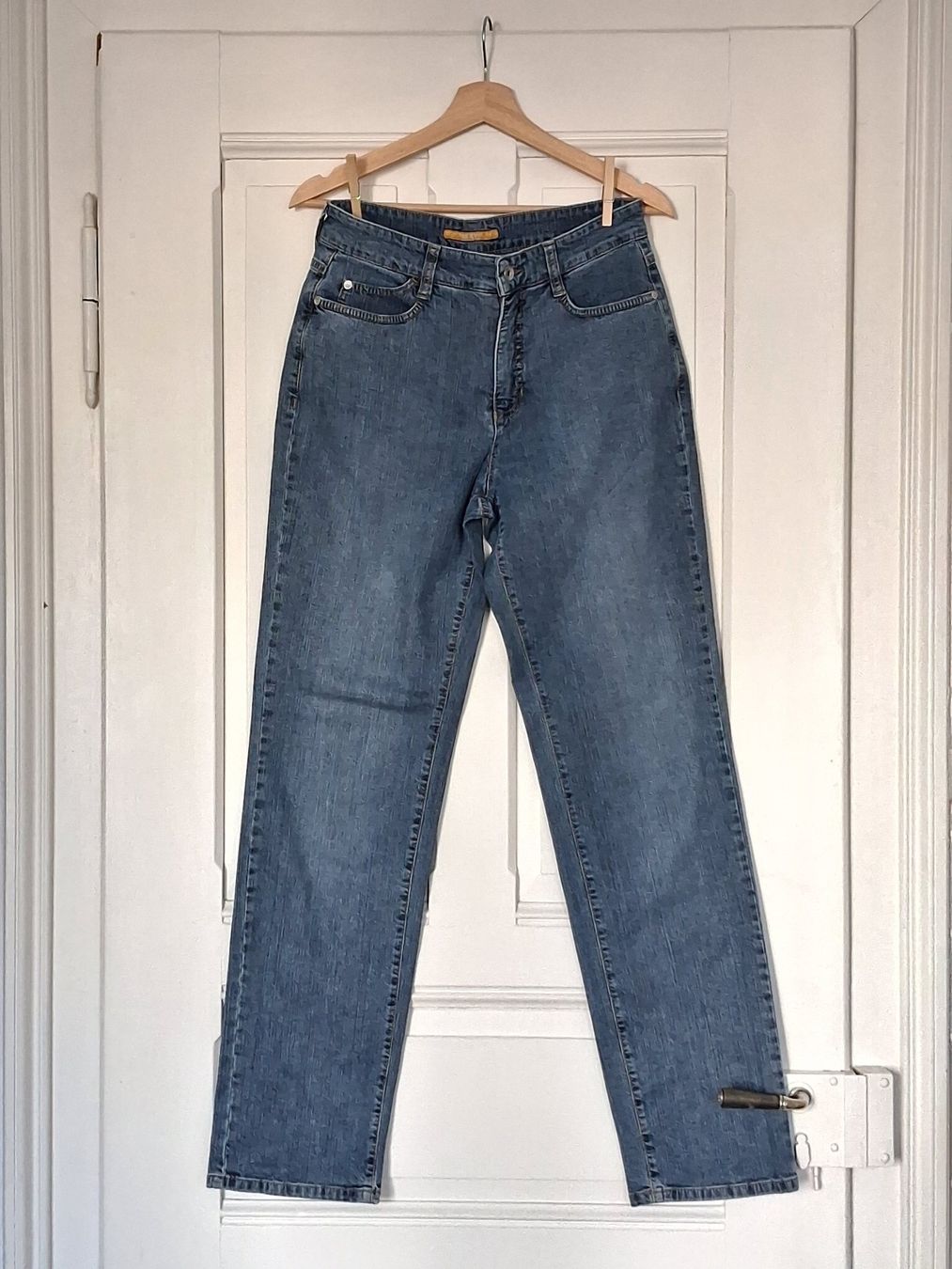 Jeans: MAC Jeans Blau Stella Gr. 40 / 34 – Gebraucht aus Ried-Brig von Zzyzx