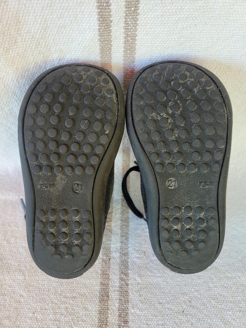 Schuhe für Mädchen: Bottines ciréss, taille 21 – Gebraucht aus Neuchâtel von valerizette 2