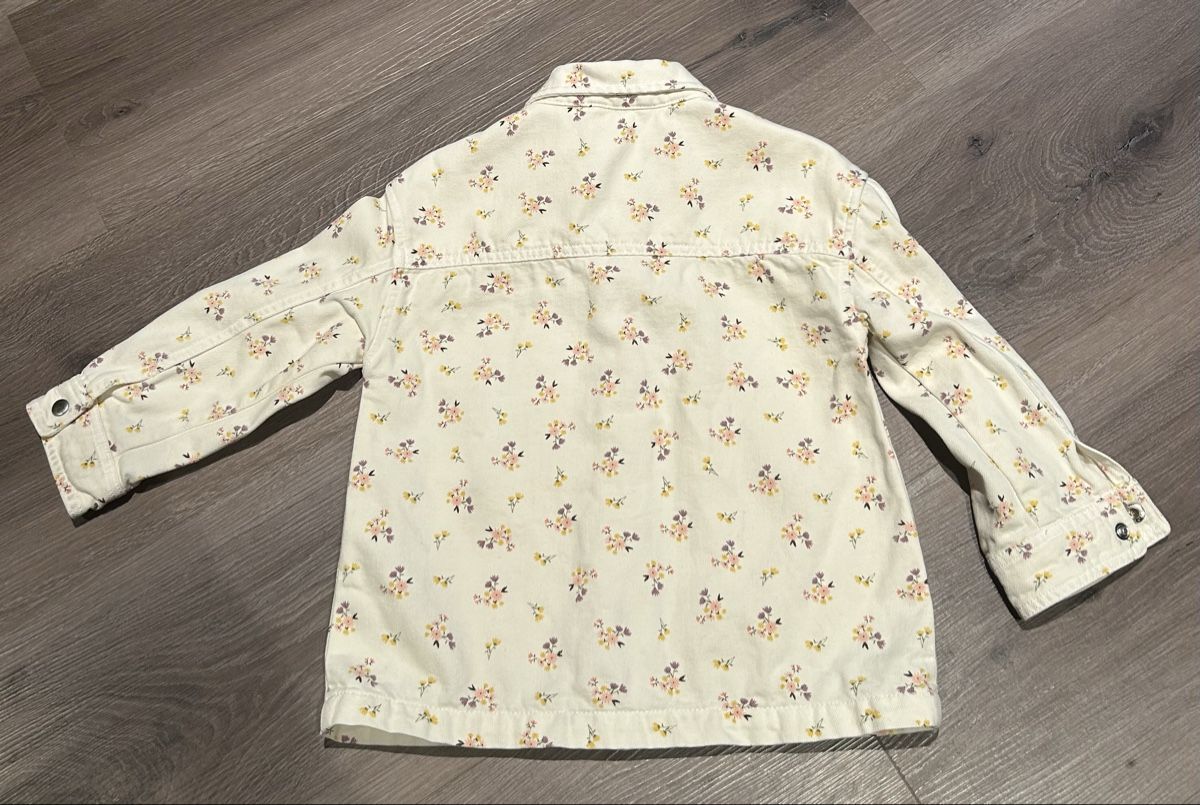 Zara Giacche & Cappotti: Kinder Frühlingsjacke – Usato da Oberbuchsiten venduto da hue_66rs 1