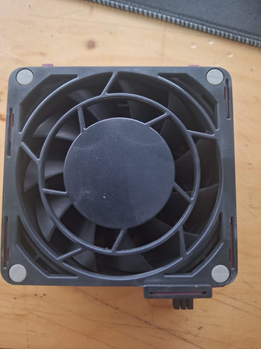 Ventilatoren: Delta Electronics Serverlüfter (x5) – Gebraucht aus Thalwil von dan_k8fh