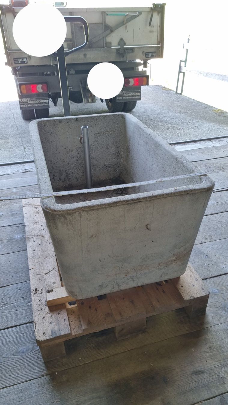 Teiche & Zierbrunnen: Beton Brunnen Trog – Gebraucht aus Oberarth von salome09 3
