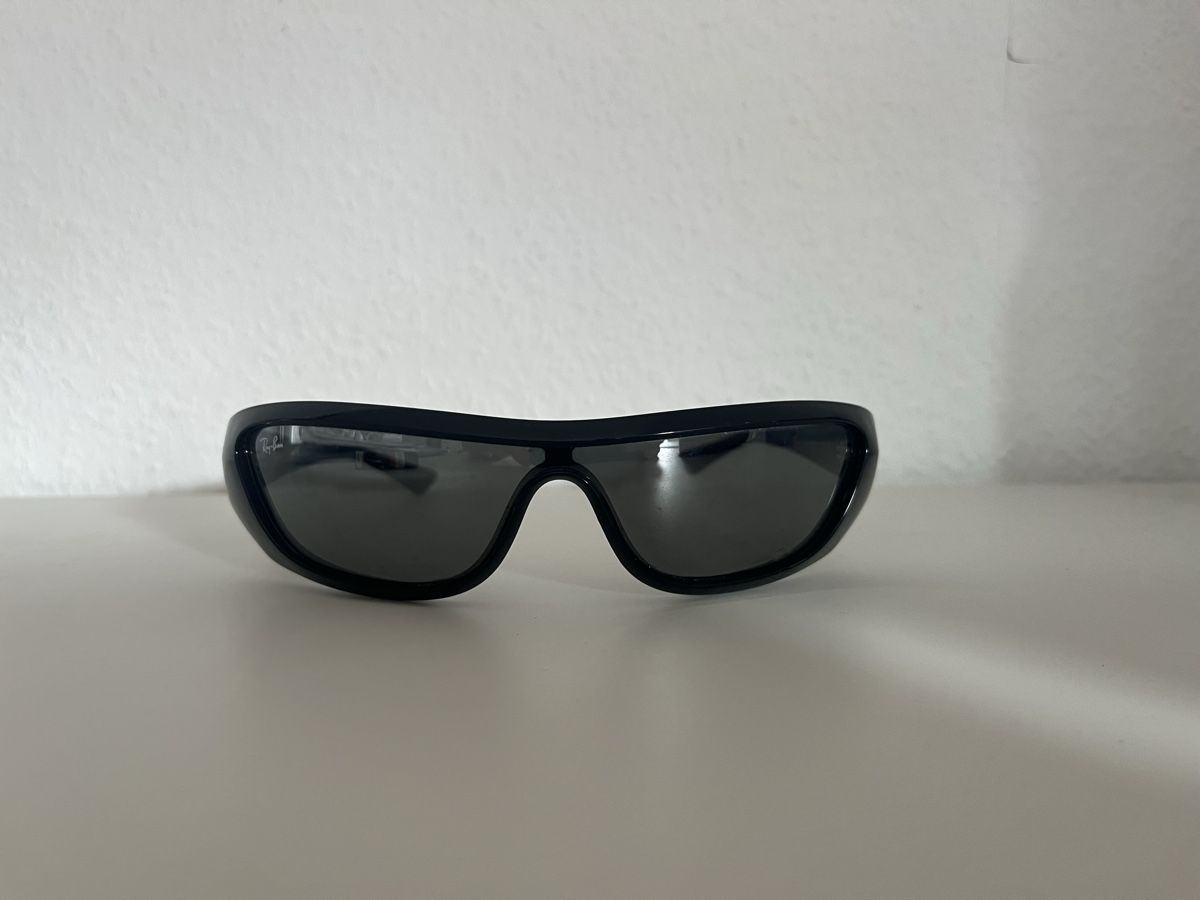 Ray-Ban Occhiali & Lenti: Black Ray-ban sunglasses  – Usato da Stabio venduto da caio.marelli 1