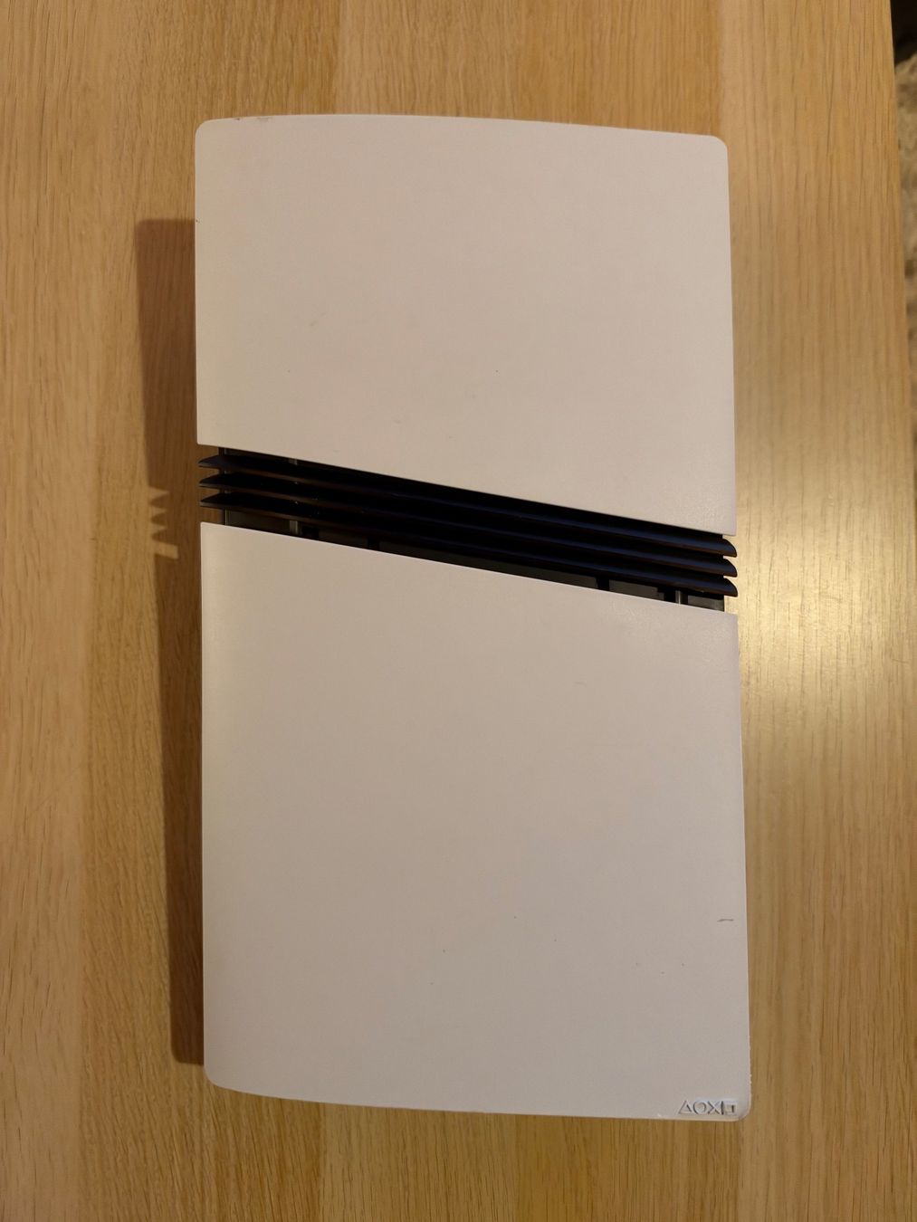 Sony Konsolen: ps5 pro avec 2 manettes – Gebraucht aus Genève von tri_m6yc 1