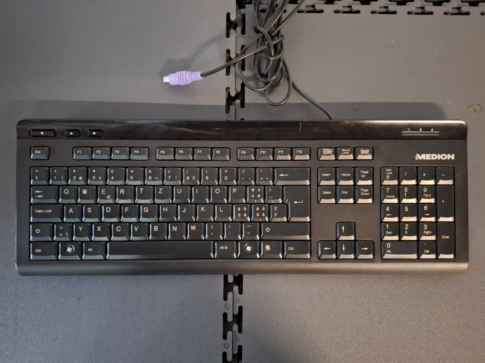 Tastaturen: Lot clavier - souris – Gebraucht aus Villars-Ste-Croix von pau_8fls 1