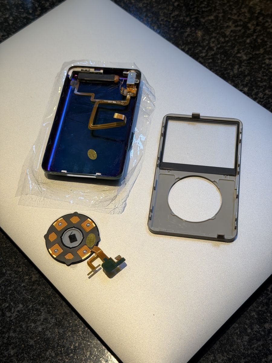 Sonstiges Zubehör: iPod Classic 5 gen Video refurbishing kit with taptic engine – Neu (gemäss Beschreibung) aus Lausanne von Planet_Faisceaux 2
