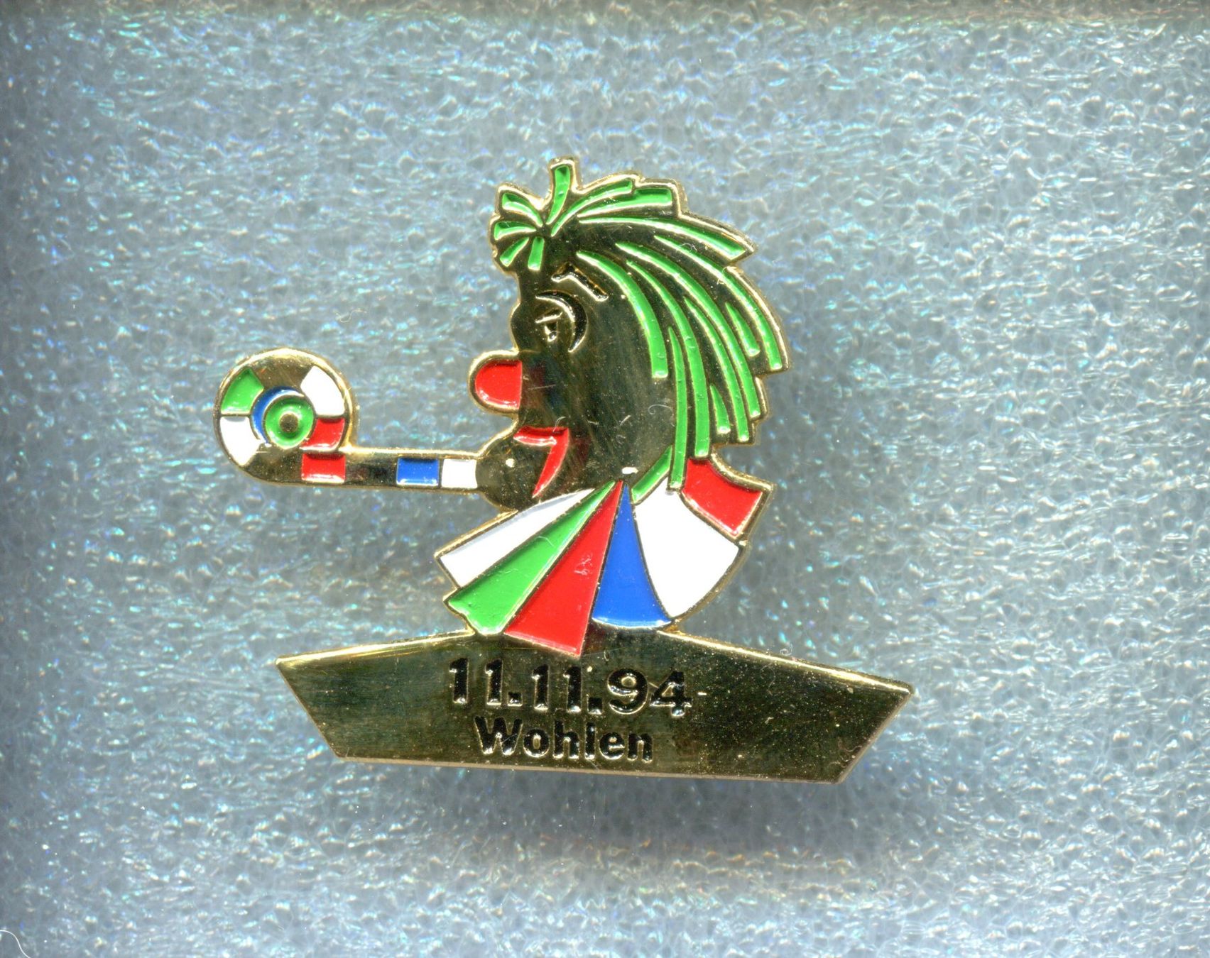 Placchette & Badge: FASNACHT  11.11.94 WOHLEN – Usato da Winterthur venduto da Sammleroase