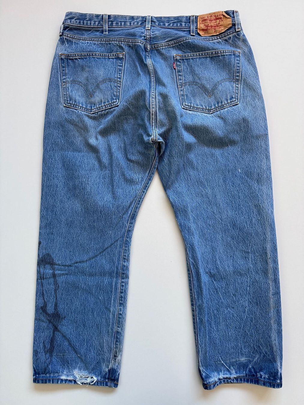 Levi's Jeans: Levis 501 denim  who worked W44 L32  with history from 2000 – Usato da Neuchâtel venduto da _Easy_to_Find_ 9