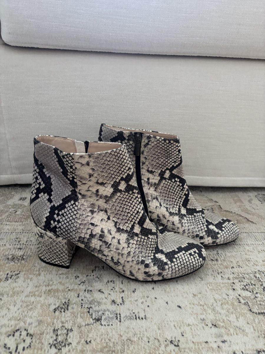 Damenschuhe: Evaluna Snake leather booties NP: 221.- – Neu (gemäss Beschreibung) aus Horgen von lme_8kj7 1