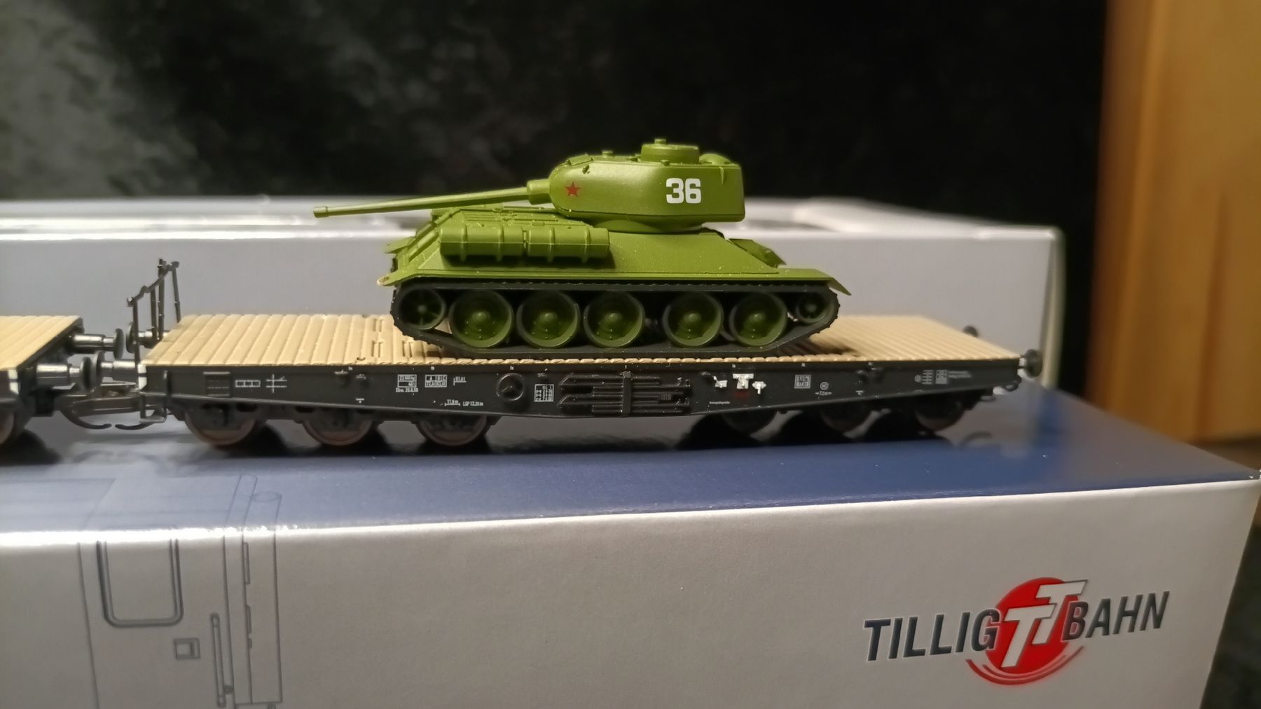 Tillig Modellini di ferrovie: Panzertransportset TT – Nuovo e nell'imballaggio originale da Conters venduto da dave_freak 2