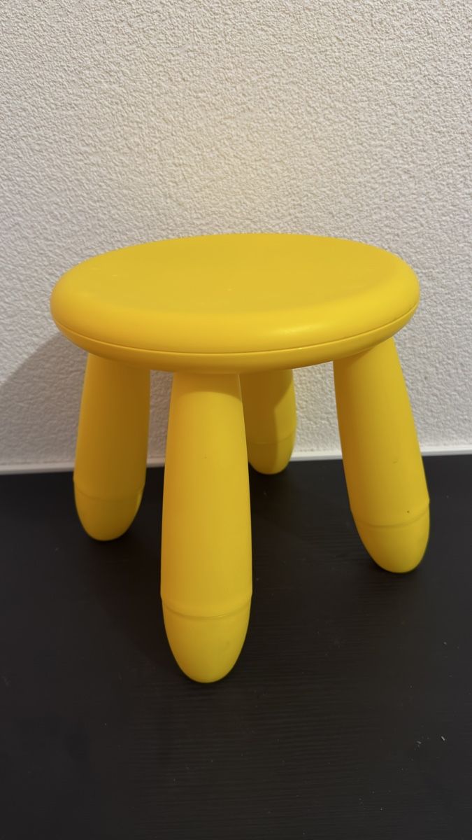 Ikea Sgabelli: IKEA MAMMUT Tabouret enfant – Nuovo (secondo la descrizione) da Vevey venduto da diogodasilva_
