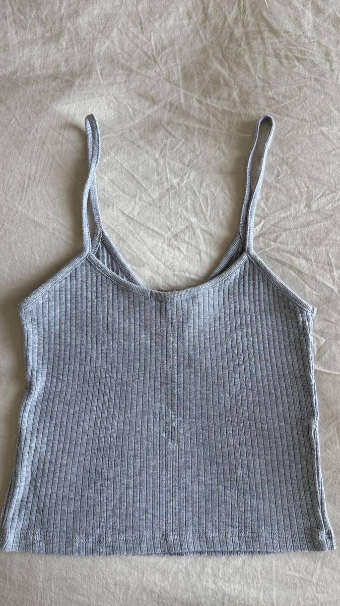 Brandy Melville Blusen, T-Shirts & Tops: Brandy Melville Top grau Gr S – Neu (gemäss Beschreibung) aus Hünenberg See von Schulers 1