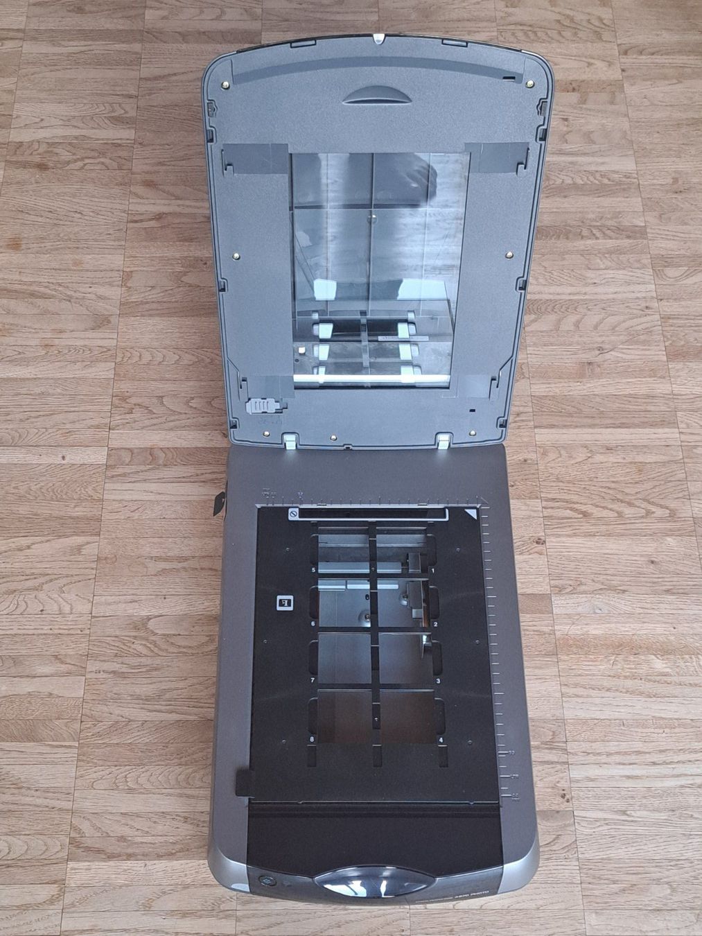 Scanner Epson Perfection 4870 Photo - USB + Firewire (Gebraucht) in ...