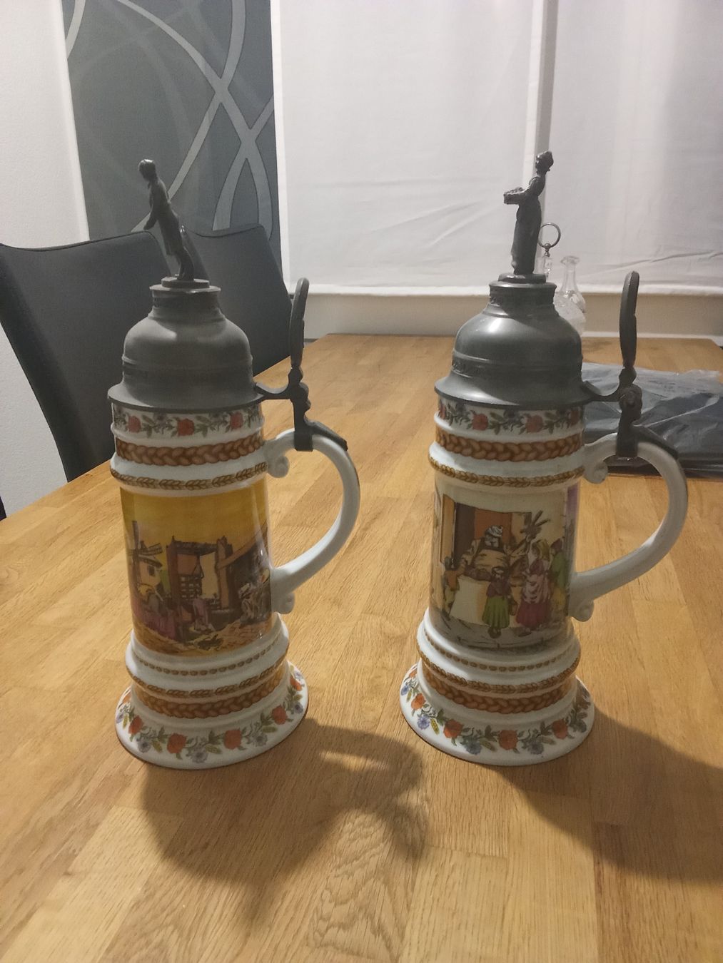 Bicchieri: Bierhumpen Bierkrug 2stk mit Bild – Usato da Hasle LU venduto da Auctions_Hunters 1