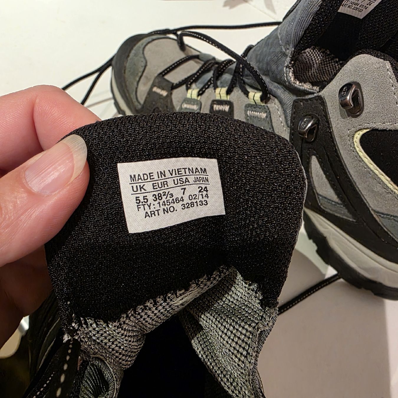 Salomon Scarpe da uomo: Salomon Wanderschuh Gore Tex 38 2/3 – Nuovo (secondo la descrizione) da Kirchberg BE venduto da Baba845 4