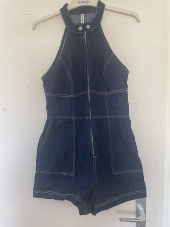 kurzer Jumpsuit