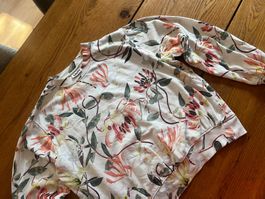 Molo Pulli  Blumenmuster, Gr.176 Top Zustand!
