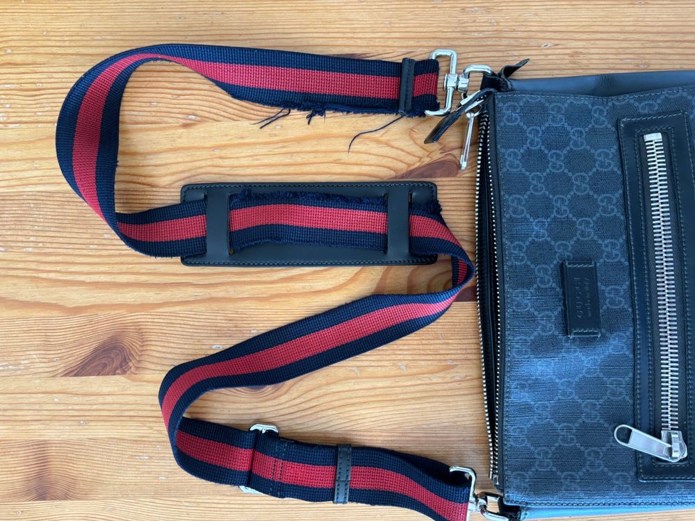 Sacoche Gucci SAC A BANDOULIERE SUPREME GG Kaufen auf Ricardo