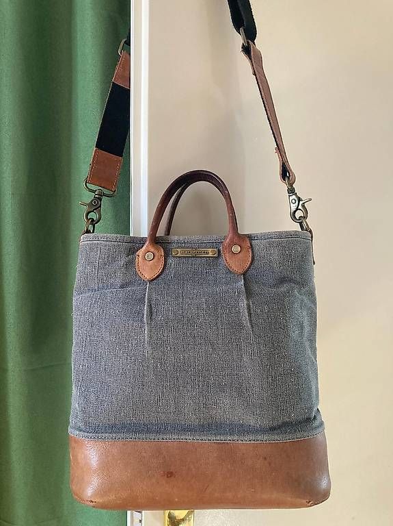 Margelisch Taschen für Damen: Margelisch Canvas Tasche, Swiss Design – Gebraucht aus Bern von Fab.S 4