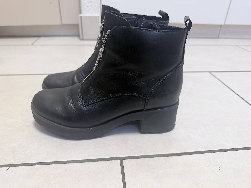 Scarpe da donna: Damen Schuhe Gr. 38 – Usato da Langenthal venduto da AliceAmmann 2