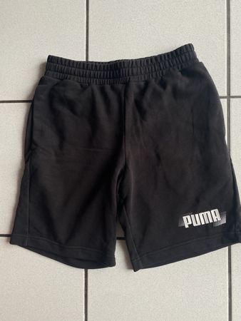 Puma Shorts Schwarz Grösse M guter Zustand