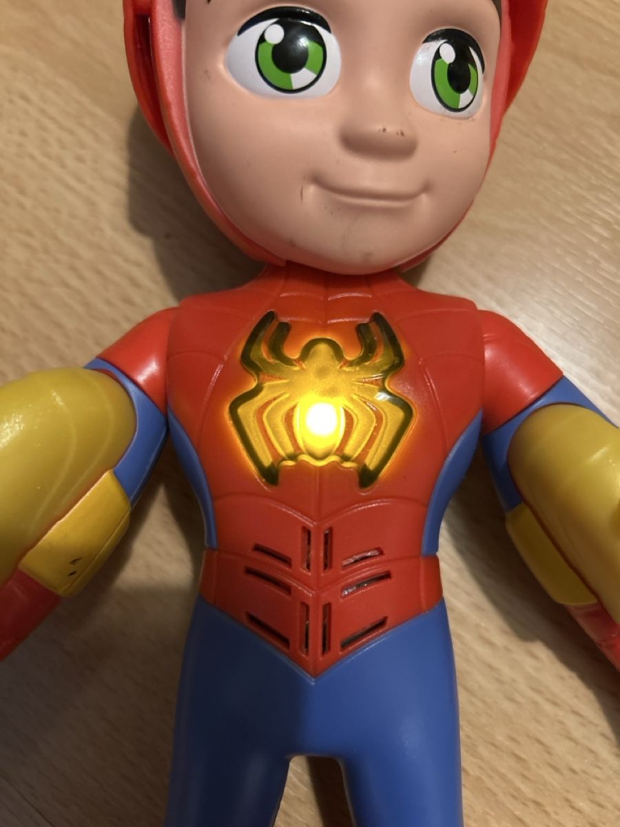 Marvel Giocattoli: Spiderman Spielfigur – Usato da Lostorf venduto da Venice16 2