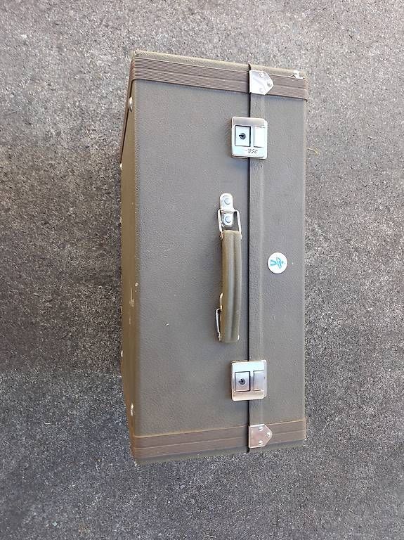 Strumenti musicali: Akkordeon Koffer – Usato da Buochs venduto da von_mzm8 2