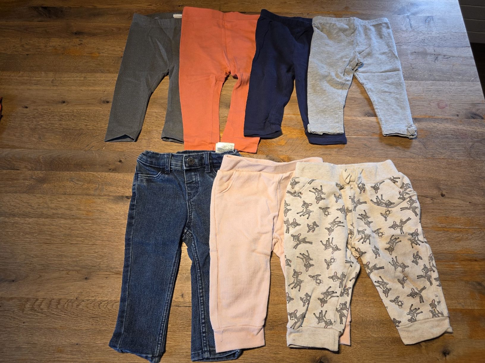 Lotti & Set di vestiti: Kleiderpaket Mädchen Grösse 74 – Usato da Stoos SZ venduto da may_p9xx 5