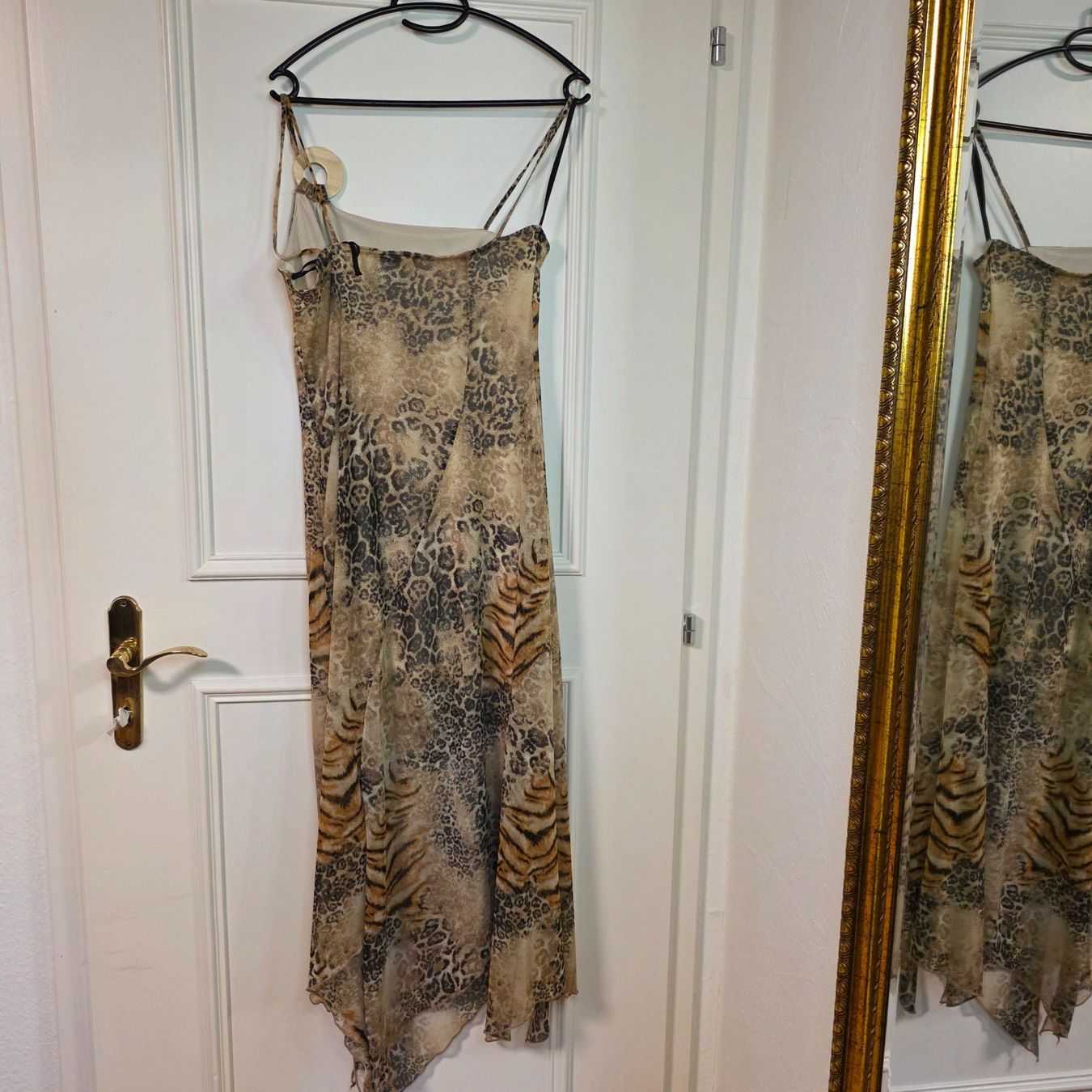 Robes: Sommerliches Kleid mit Tiermuster, Größe 38 – D'occasion à Wald ZH par CapLux 6