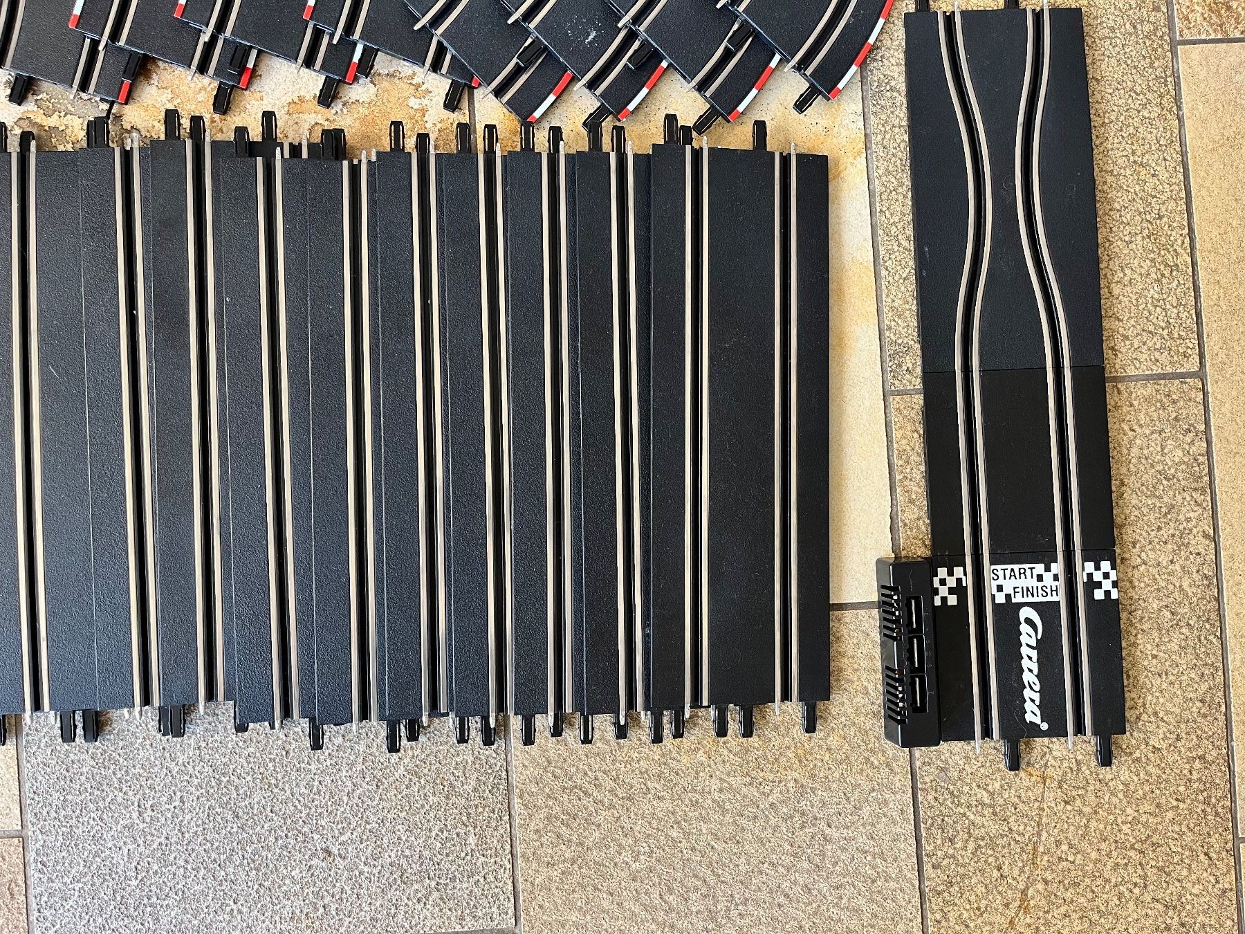 Carrera Piste: Carrera Go / Speed Control Rennbahn – Usato da Thierachern venduto da lou_8l2x 4