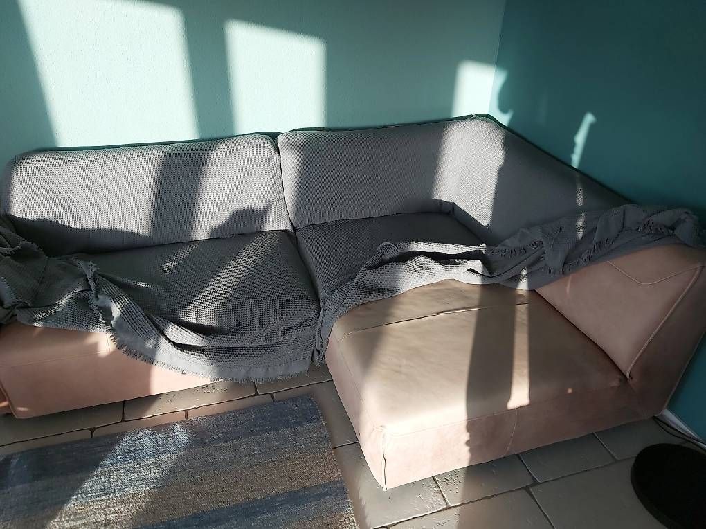 Divani: Couch Sofa Leder mit Abdeckung – Usato da Stalden (Sarnen) venduto da chr_s5xx 2