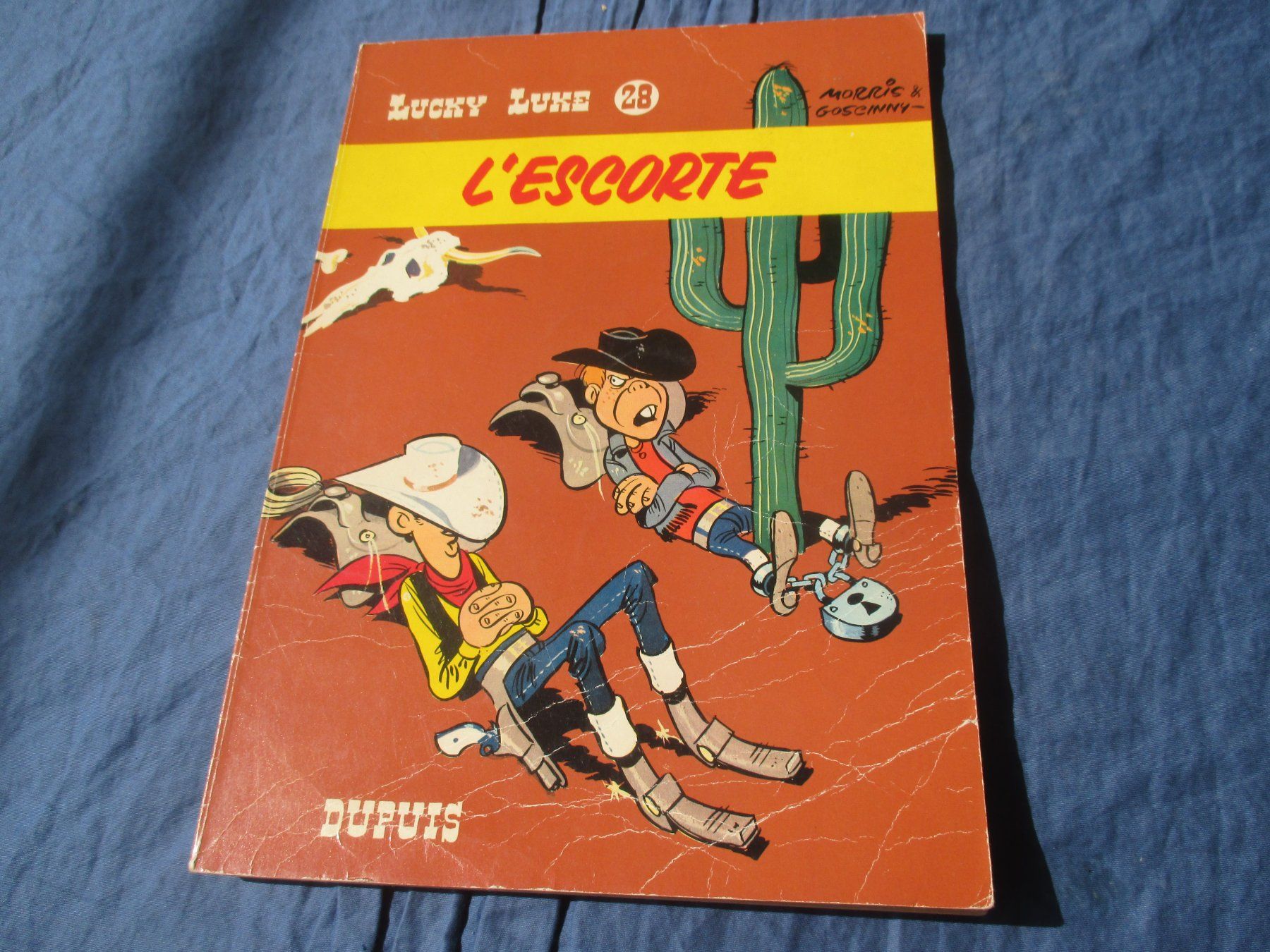 Comics: Lucky Luke 28 L'escorte, e.o. – Gebraucht aus Colombier NE von Nevenma