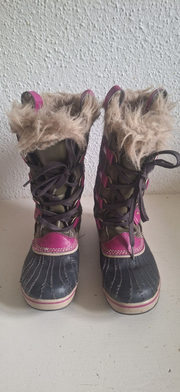 Sorel Scarpe per ragazze: Sorel Mädchen Grösse 33 – Usato da Richterswil venduto da C011