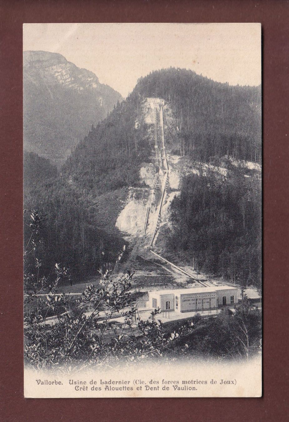 Cartoline postali: VALLORBE - Usine de Ladernier – Usato da Pully venduto da nicecards
