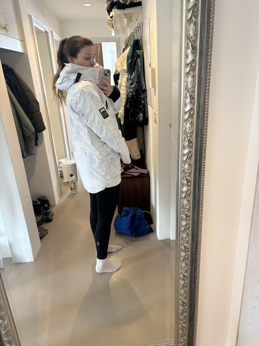Montec Giacche: Winterjacke Montec neuwertig, Grösse 38 – Usato da Zürich venduto da sch_699l 1